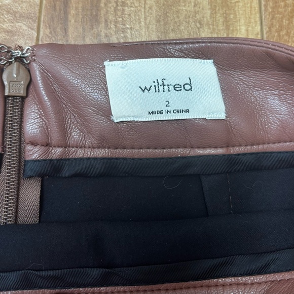 Aritzia Wilfred Free Tempest Skirt - Picture 3 of 3